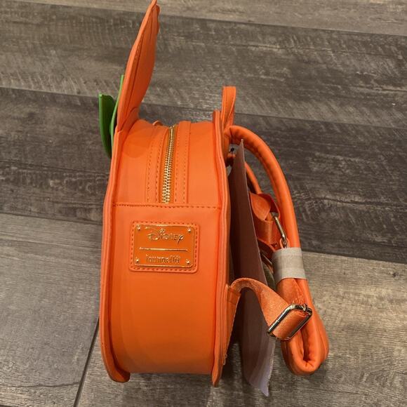 NWT Loungefly Disney GLOW FACE Minnie Pumpkin Backpack - Picture 7 of 14